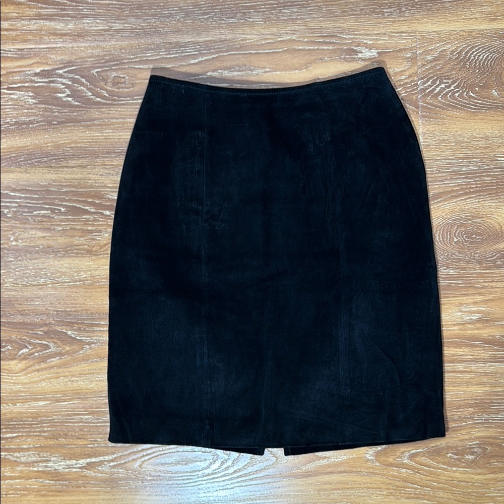 Elegant Black Suede Skirt